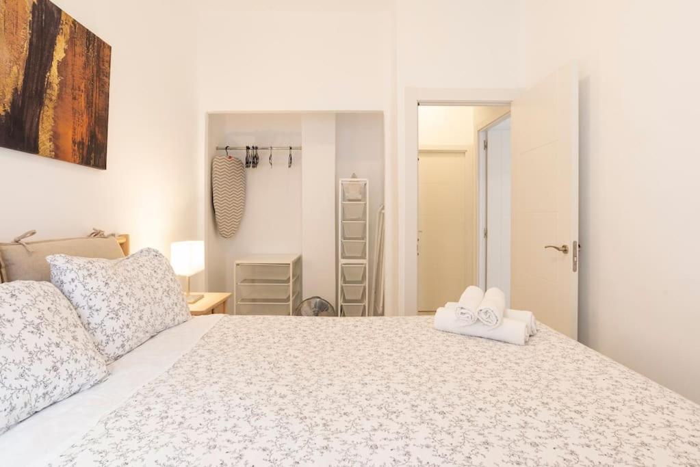 3 Bedroom Flat In Historic Centre Málaga Extérieur photo