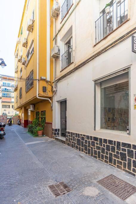 3 Bedroom Flat In Historic Centre Málaga Extérieur photo
